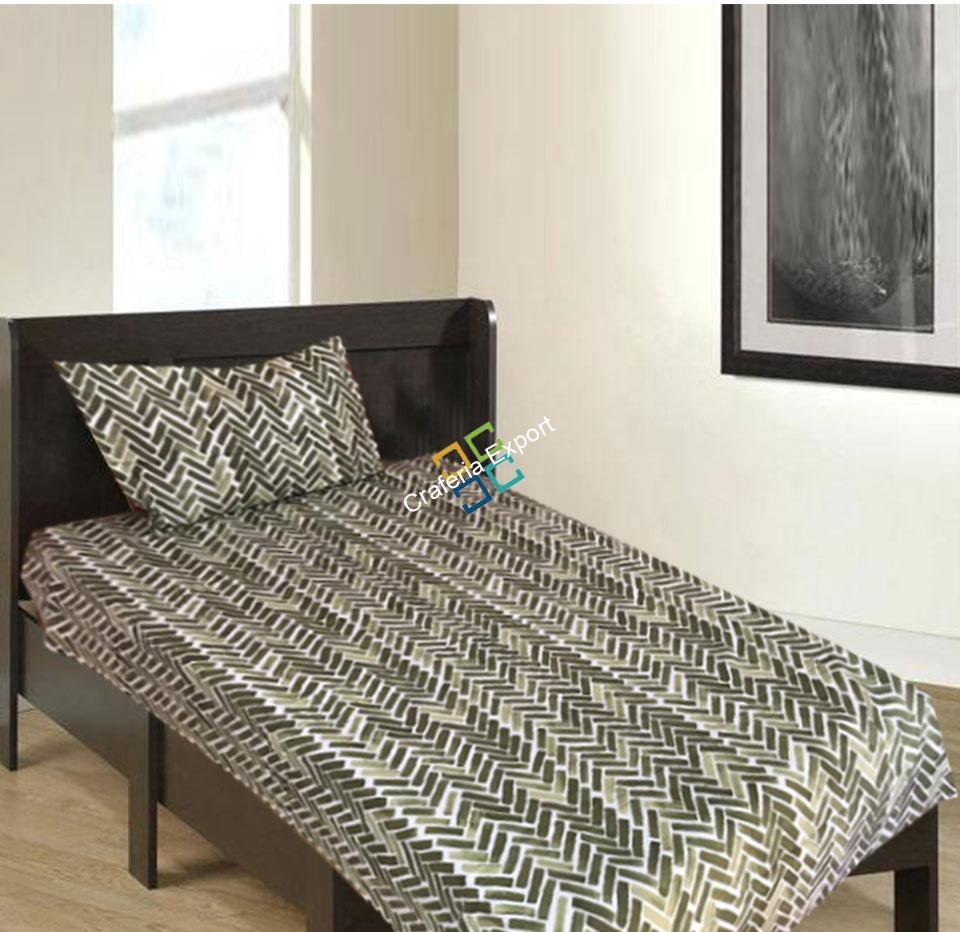White and green abstract cotton single bedsheet with pillow cover