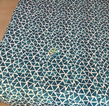 Geometrical printed bedsheet/bedding with one pillow cover - Image 2