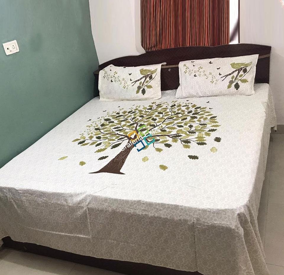 Rajasthani Traditional Printed Double Bedsheet with Two Pillow Covers - Image 5