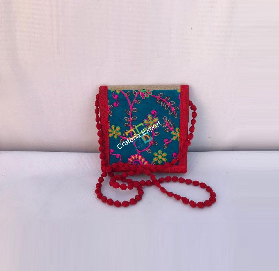 Stunning floral Design Sling / Cross-Body Bag for women - Image 5