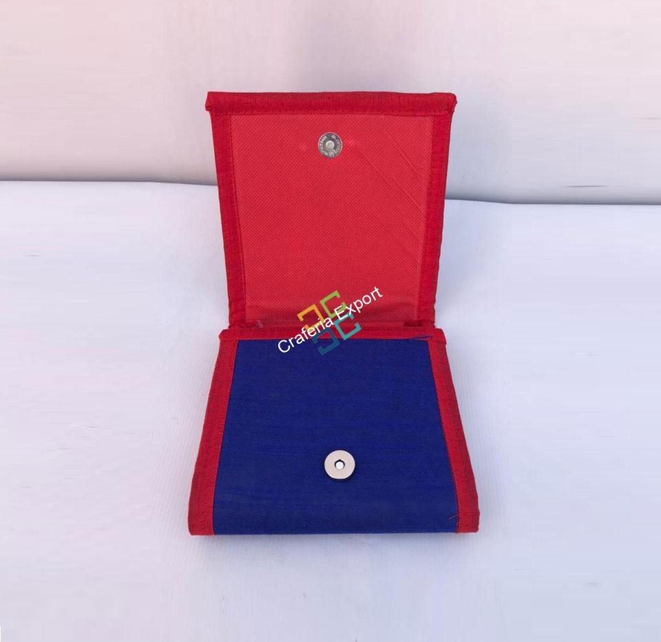 Stunning floral Design Sling / Cross-Body Bag for women - Image 9