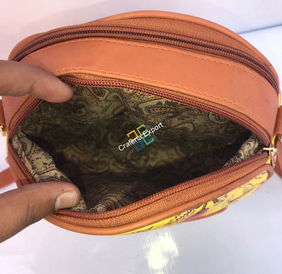 Round shaped ikkat printed cross-body bag / sling bag - Image 2