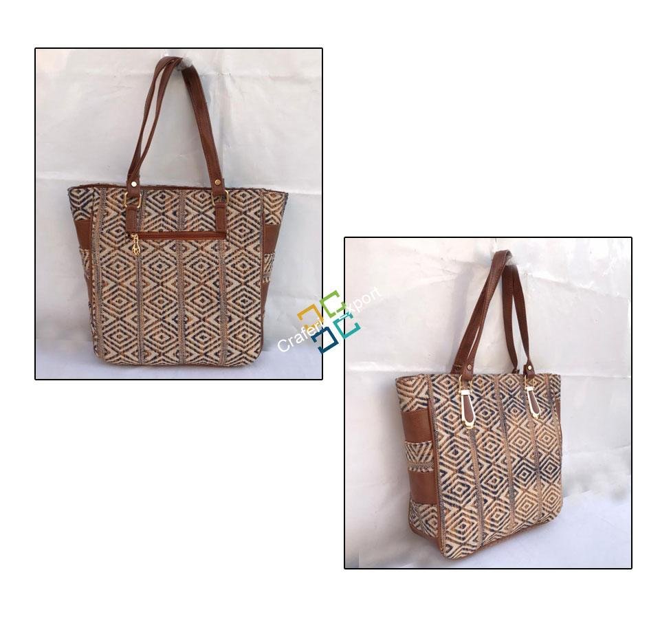 Stylish Printed Shoulder/ tote handbags for casual use Women/girls - Image 5