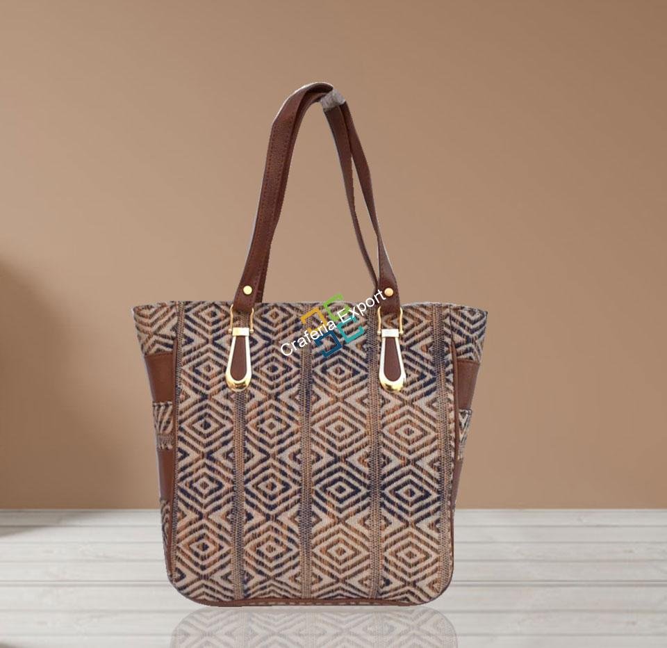 Stylish Printed Shoulder/ tote handbags for casual use Women/girls - Image 6