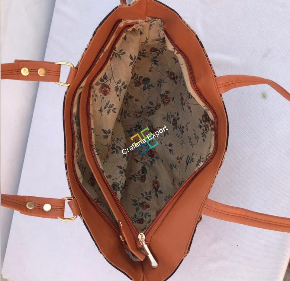 Stylish Printed shoulder/handbag for ladies/girls - Image 3