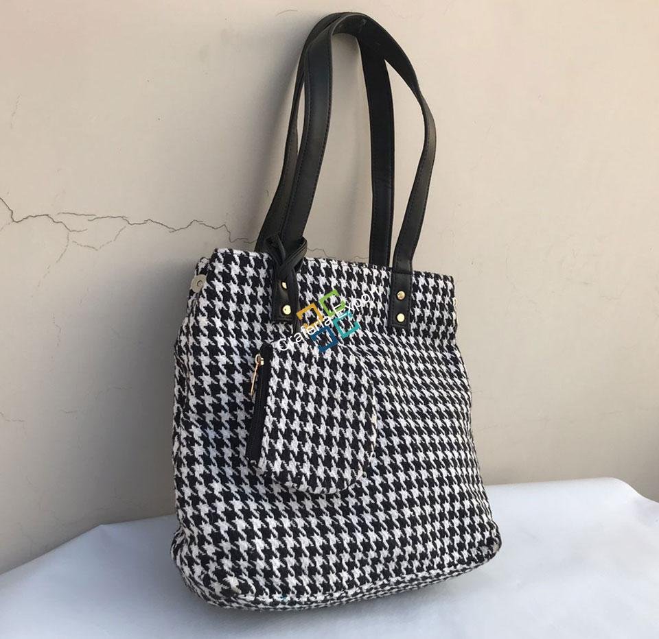 Beautiful Printed Handbag/Tote Bag For Girls & Women - Image 12