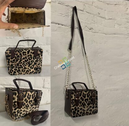 Box shaped sling bags / crossbody bags - Image 7