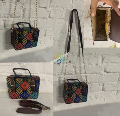 Box shaped sling bags / crossbody bags - Image 4