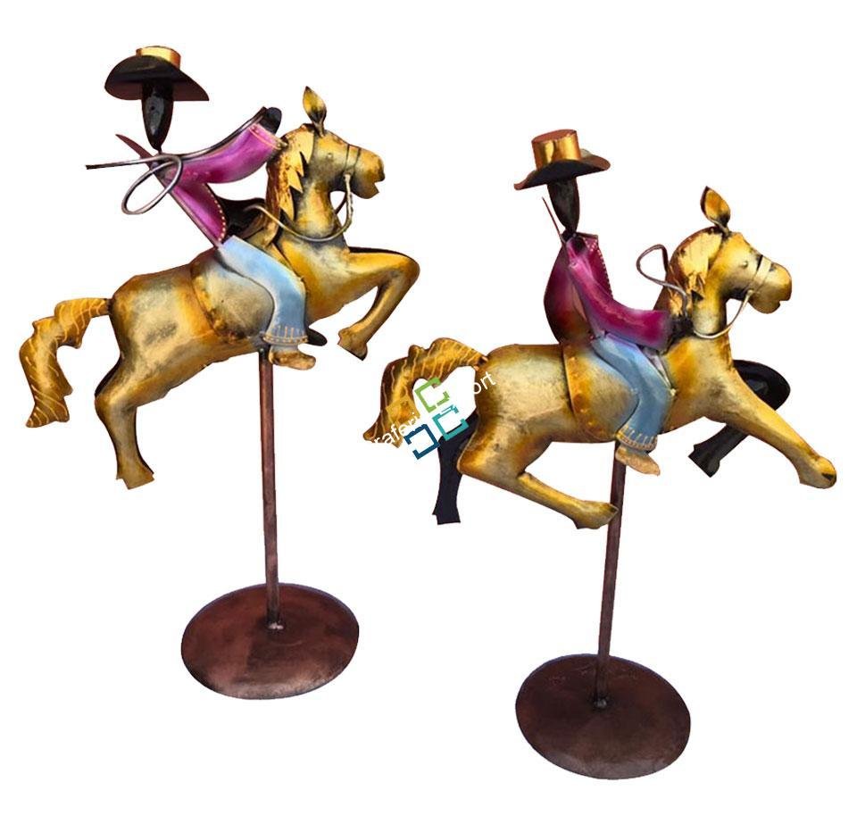 Vintage two cowboys on horse showpiece / table top for interior decor - Image 2