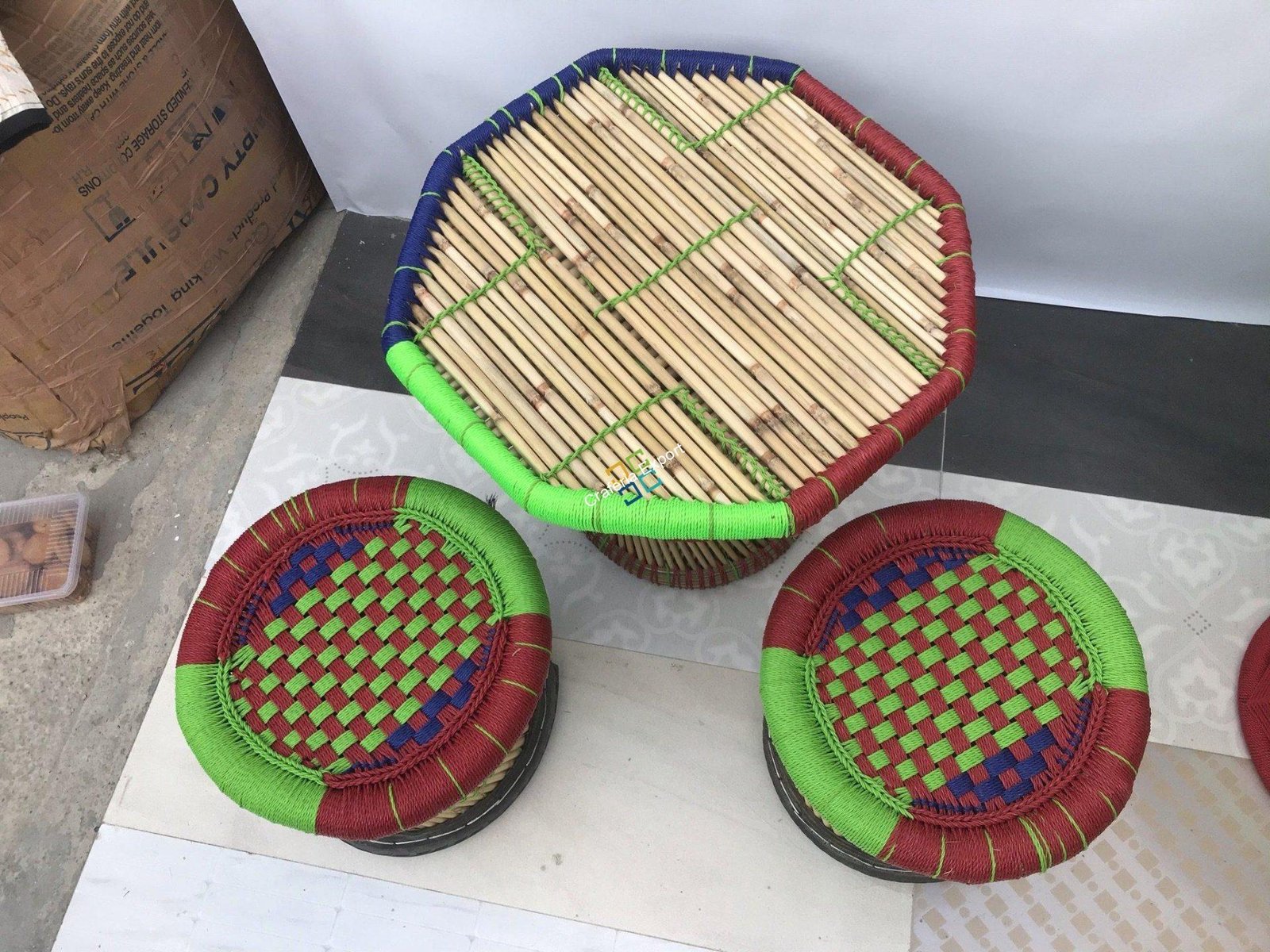 Natural bamboo mudha chair with handmade bamboo table - Image 3