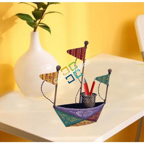 Unique Boat Shaped Pen Holder For Home /Table Decor