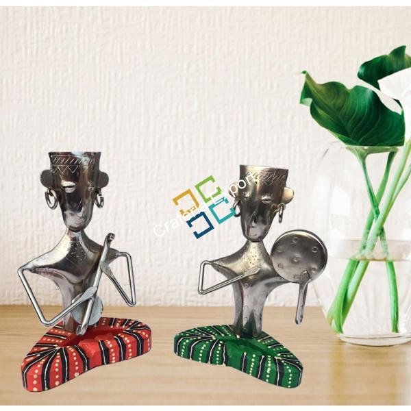 Pair of metal musical men for Interior Decoration (Set of 2) - Image 2