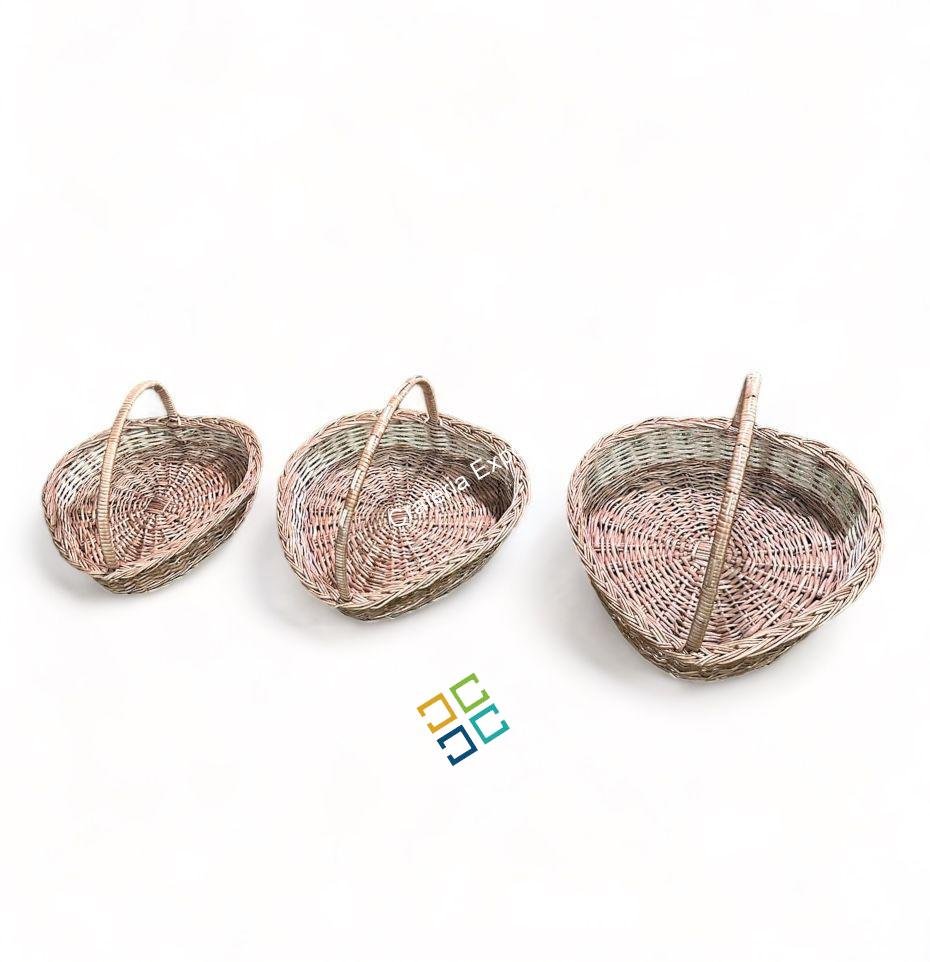 Willow Wicker Heart shaped Basket for Fruits and Gift Packing /Kashmir Rattan Storage Basket for Gifts Hamper - Image 4
