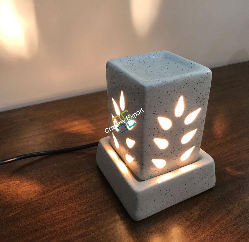 Cuboidal Shaped Diffuser With Aroma Essence Set - Image 5