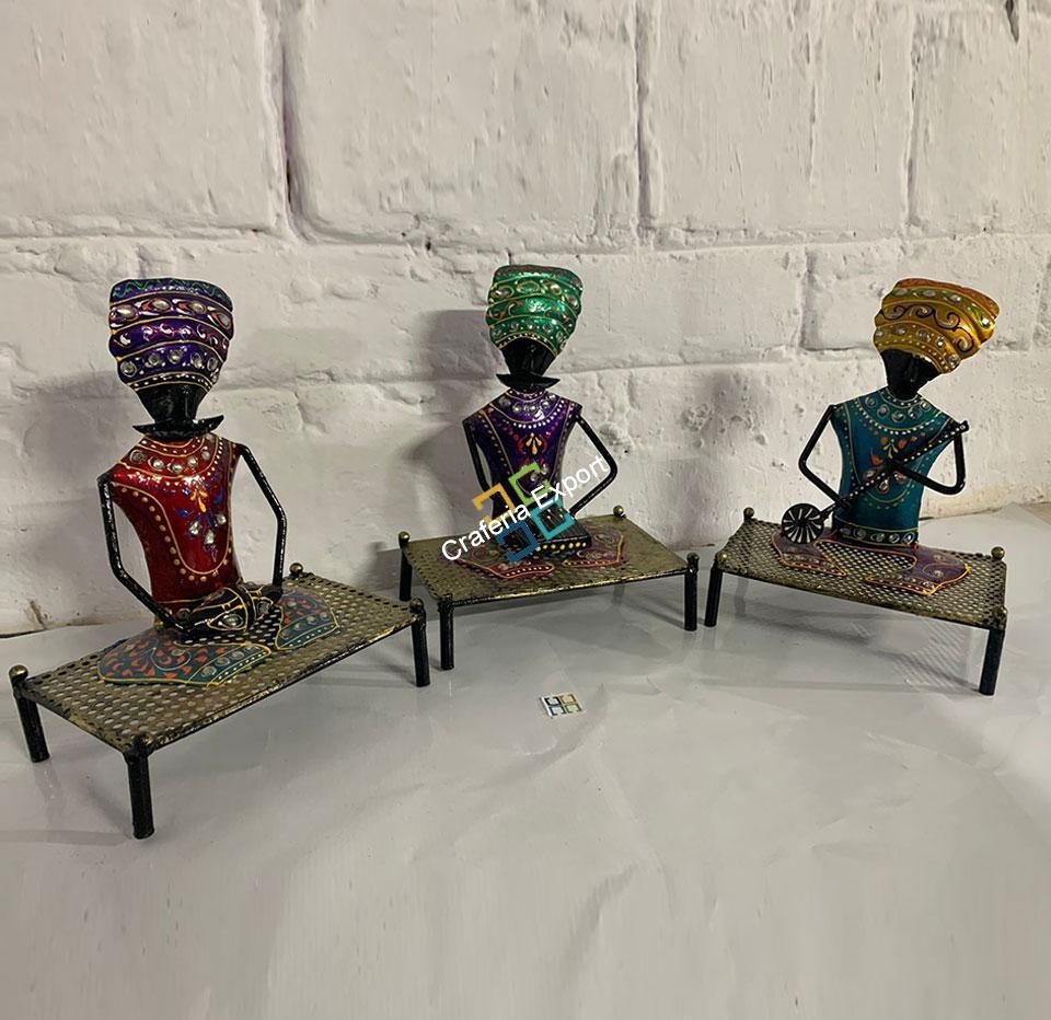 Hand-painted Decorative Rajasthani Musicians Showpieces with for home decor - Image 3