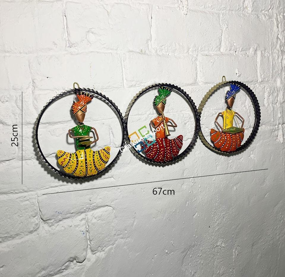 Hand Painted Colorful Metal Crafted Traditional Musician Wall Panel for Wall Decor - Image 2