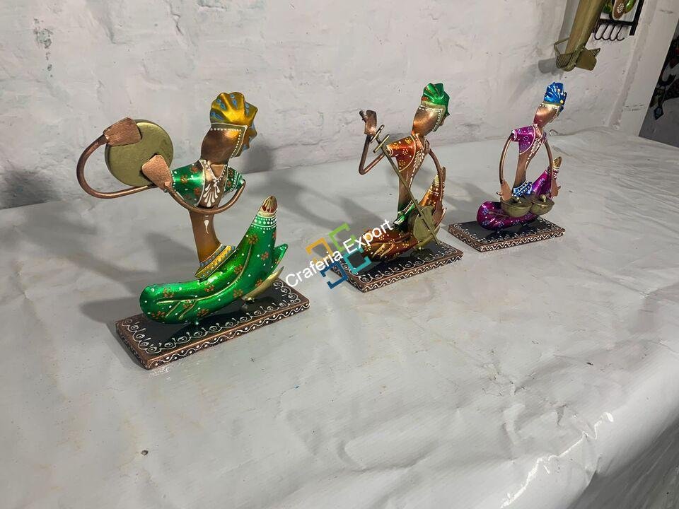 Metal Rajasthani Musician showpiece for home decoration set of 3 - Image 5
