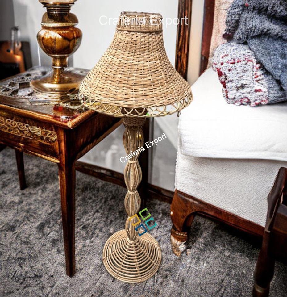 Modern handcrafted cane Rattan curl-shaped lampshade for living room , bar cafe restaurants
